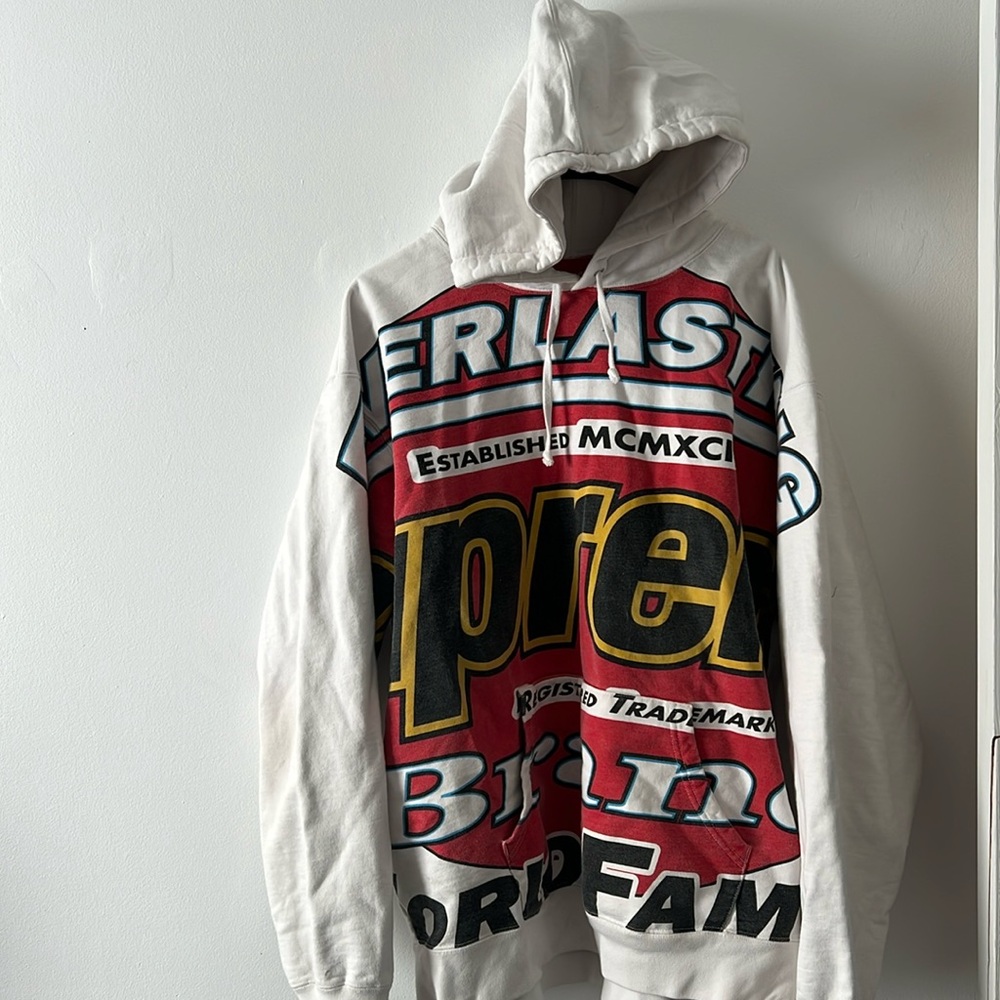 Supreme hoodie
